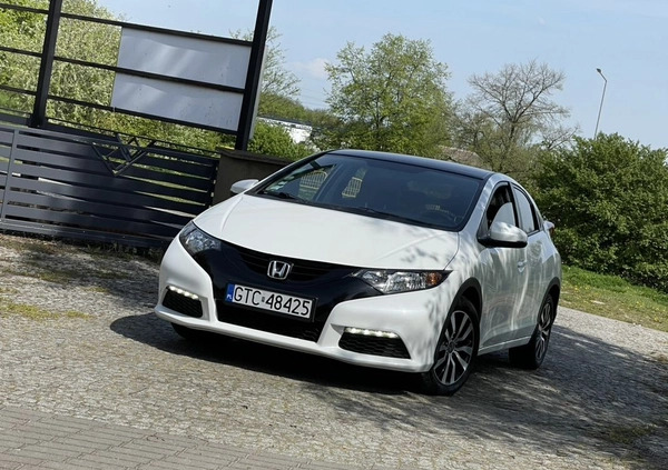 Honda Civic cena 39900 przebieg: 234000, rok produkcji 2015 z Tczew małe 704